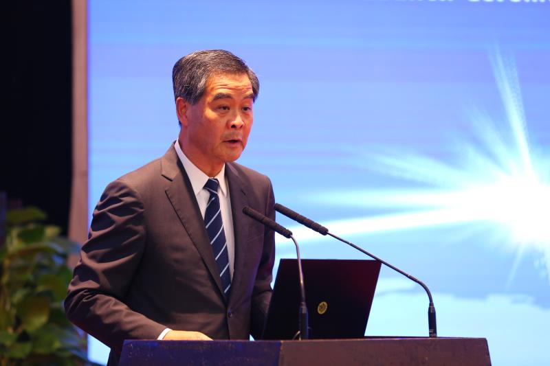 梁振英.jpg 梁振英.jpg
